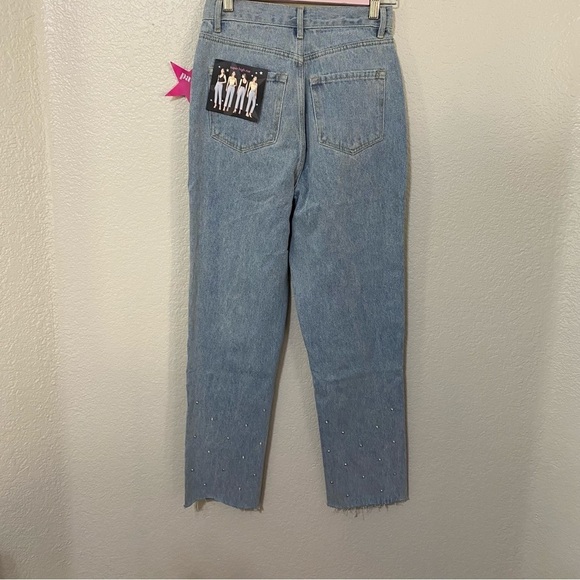 Simple Society Rhinestone Super High Rise Straight Jeans Light Wash - Picture 6 of 9